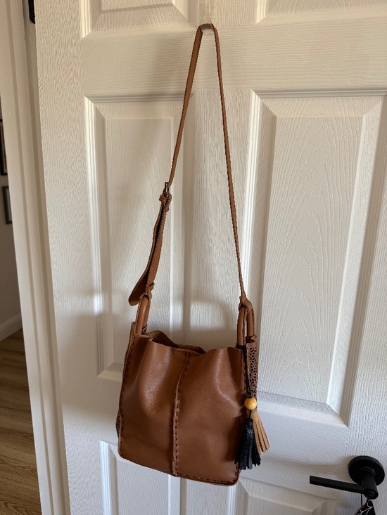 The Sak Handbags - The Sak Los Feliz leather crossbody with laser cutouts.